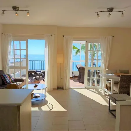 Amazing 2 Bedroom 2 Bathroom In Ladera De Mar, Nerja *